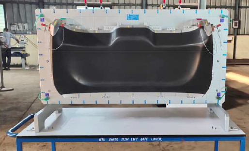 Tailgate Lower Trim Checking Fixture